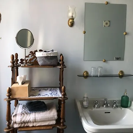 La Croix Blanche Bed & Breakfast
